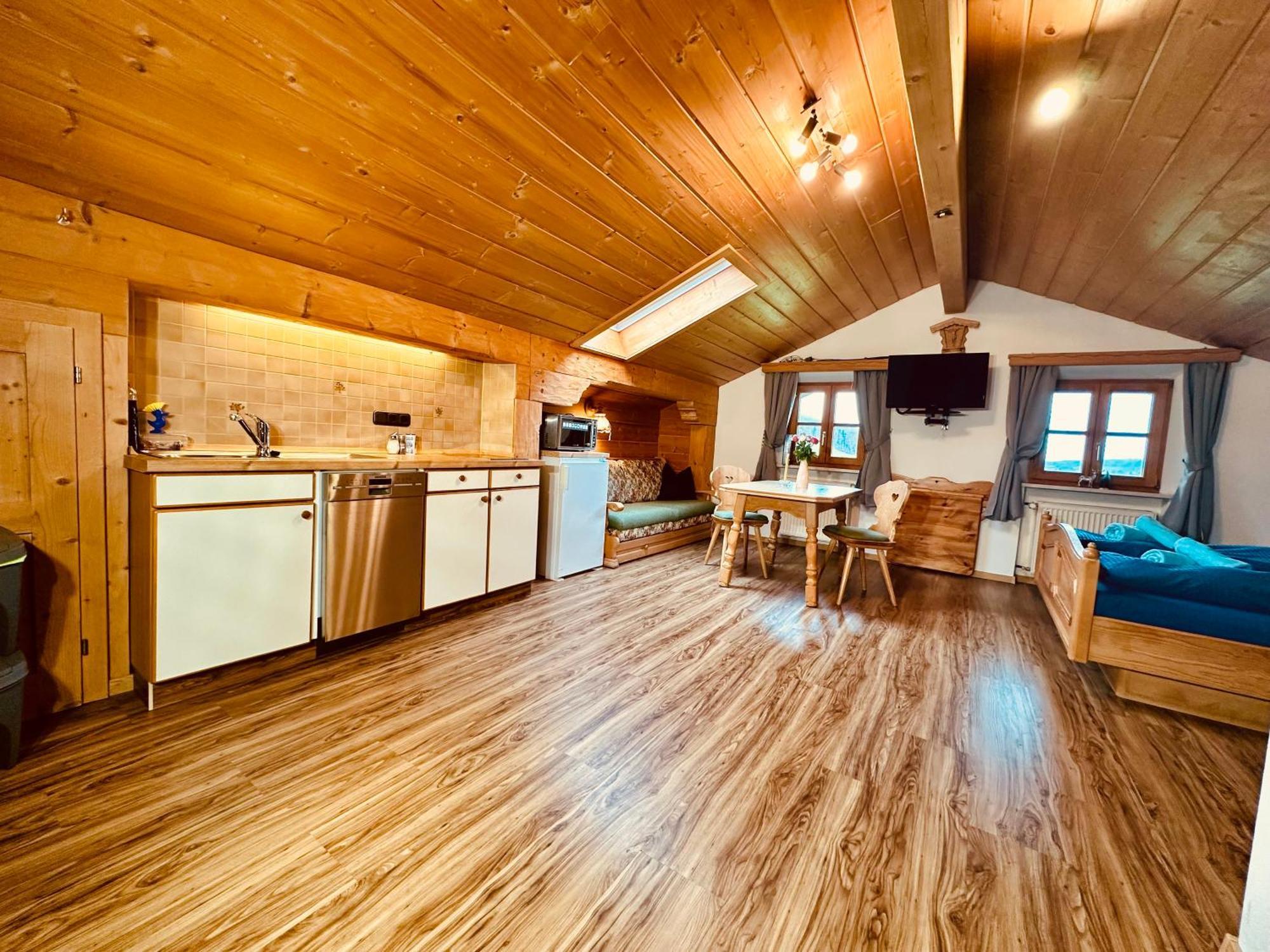 Ferienwohnung Beim Raffner Ruhpolding Szoba fotó