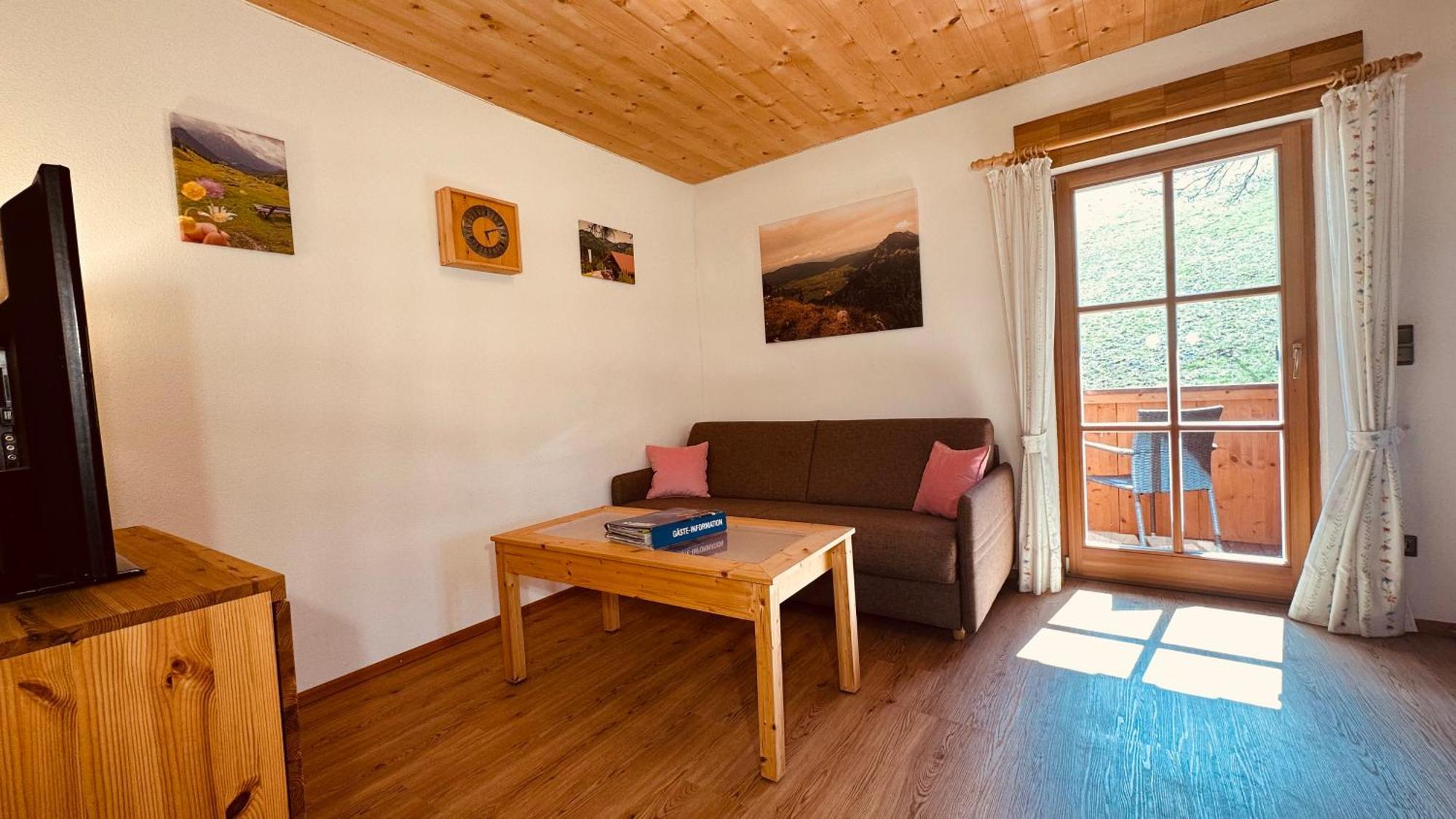 Ferienwohnung Beim Raffner Ruhpolding Szoba fotó